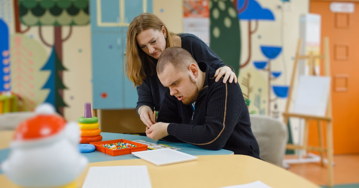 Is head banging a sign of autism?